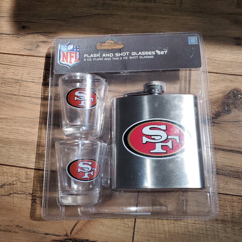 Flask and shot glass set.